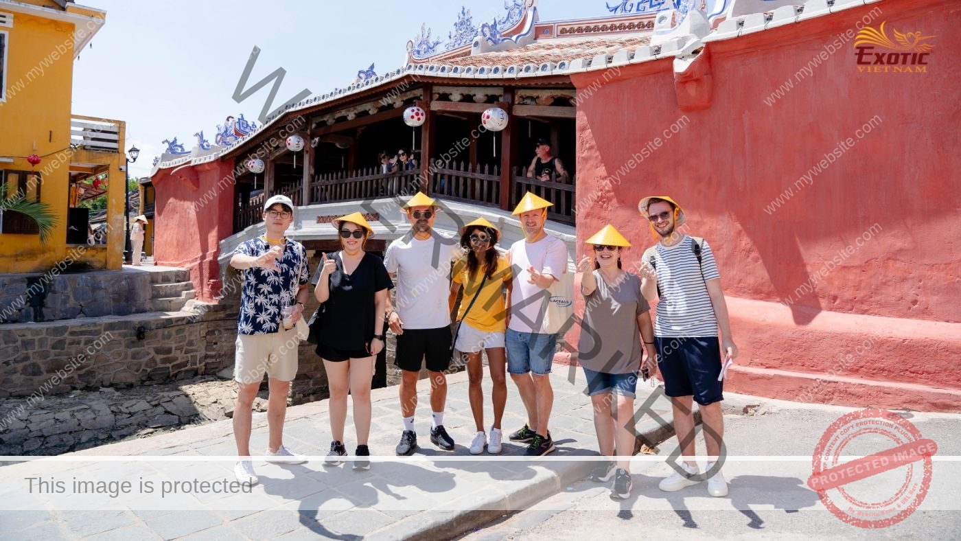  Team building in Viet Nam - UNESCO World Heritage Sites