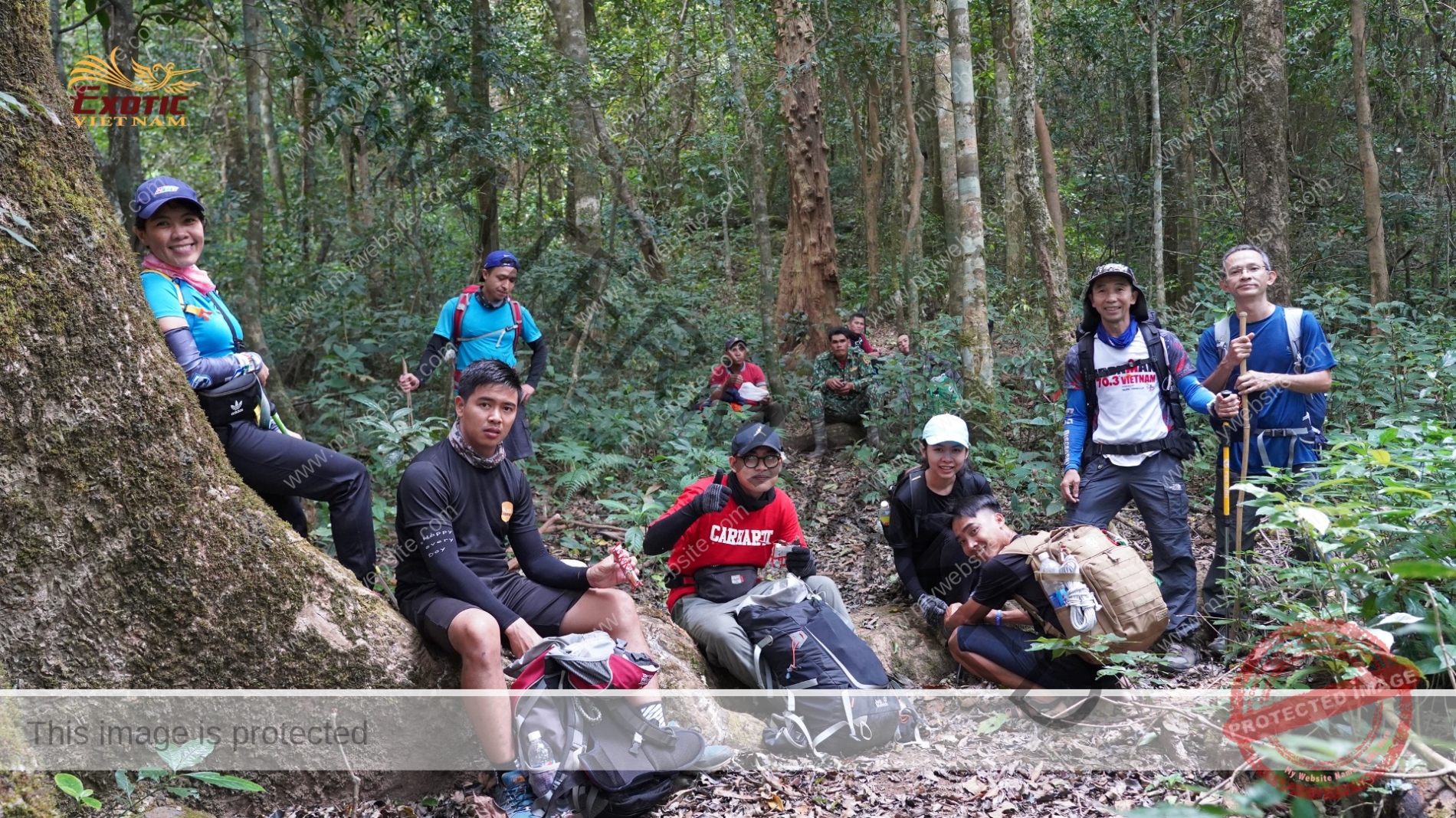 Exploit Trekking Tại sao trekking là hoạt động hoàn hảo cho team building doanh nghiệp?