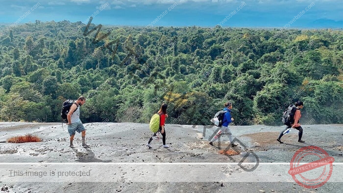 Team building doanh nghiệp giữa rừng xanh Thác Mai