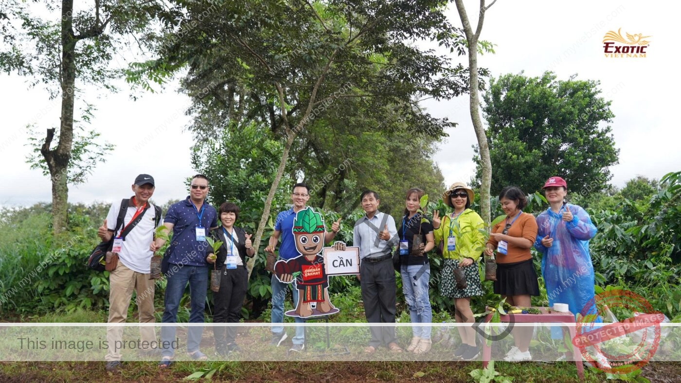 Team building Nông nghiệp tại Viện Ea Kmat