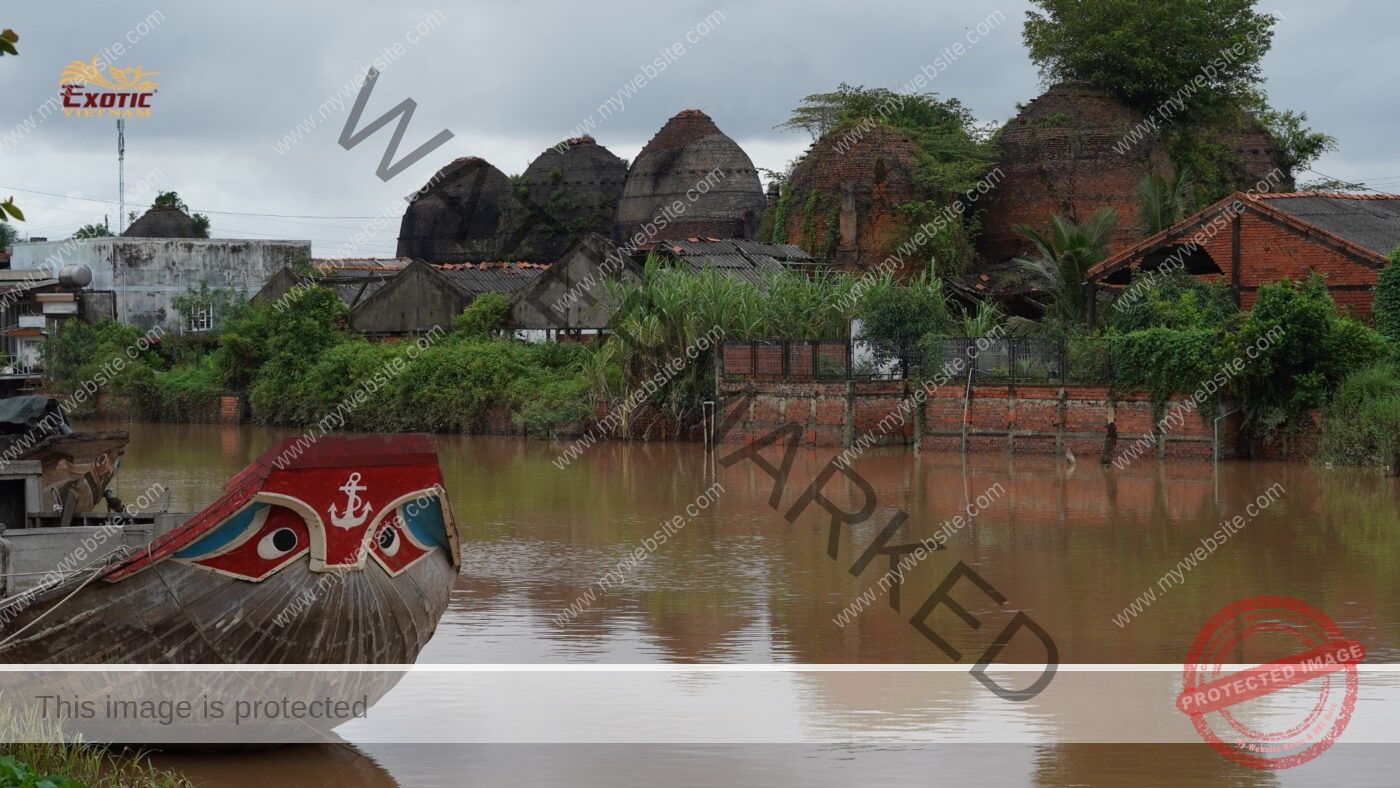 Team Building in Mang Thit, Mekong Delta
